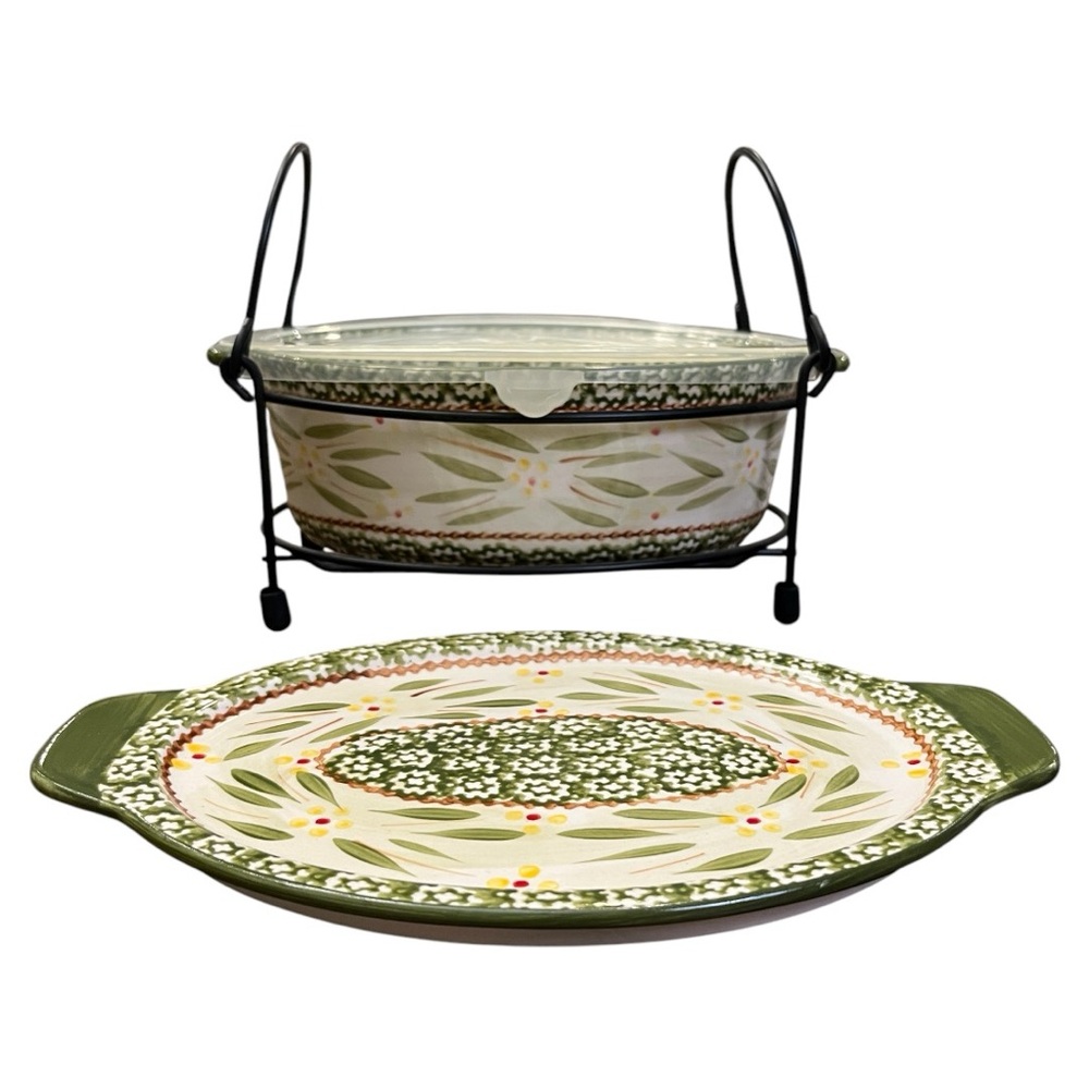Temptations Old World Vintage 1.5 Quart Oval Covered Baking Dish Four Pi… - Picture 5 of 13